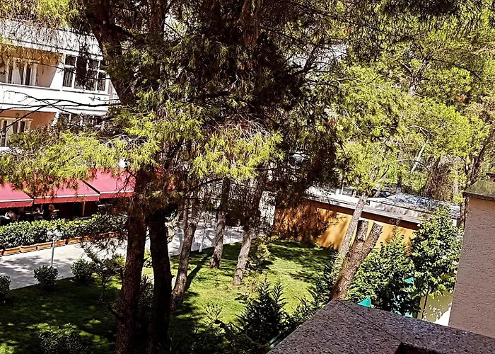 Relax Apartment Golem (Tirana)