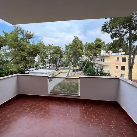 Beachfront Relax Apartment