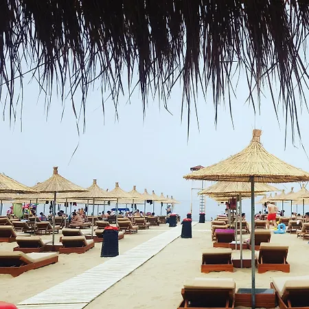 Beachfront Relax *