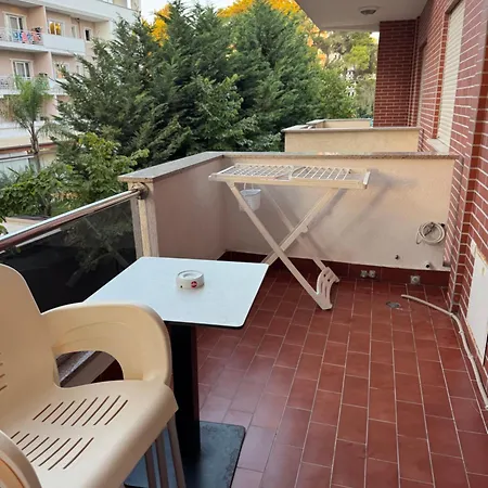 Beachfront Relax Apartment Golem (Tirana)
